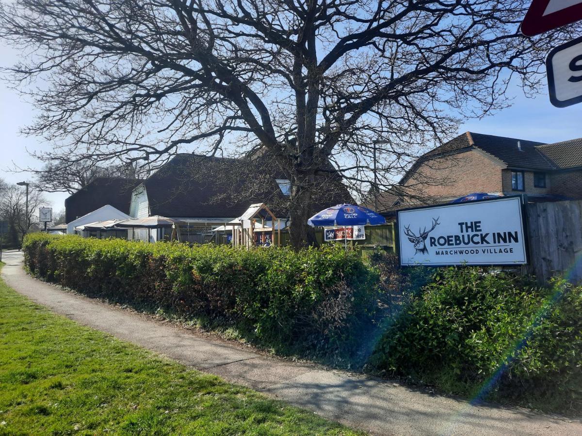 The Roebuck Inn Southampton Exterior foto